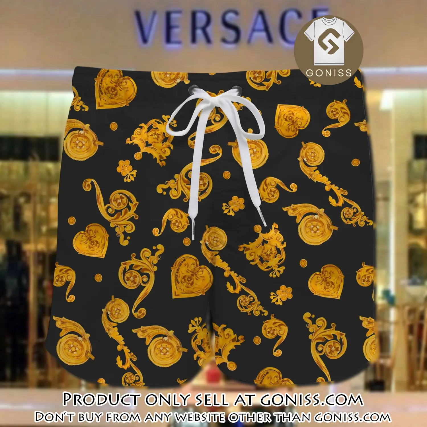 Versace golden black pattern luxury all over print shorts gn0246062